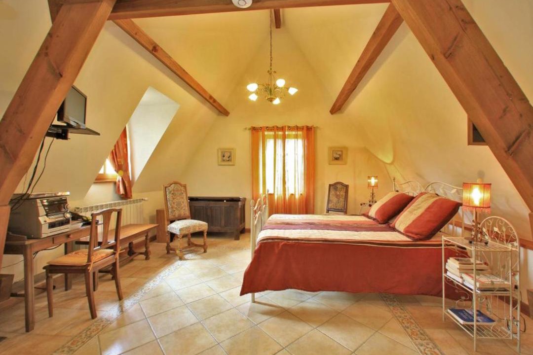 Photo of Bedroom in Proissans
