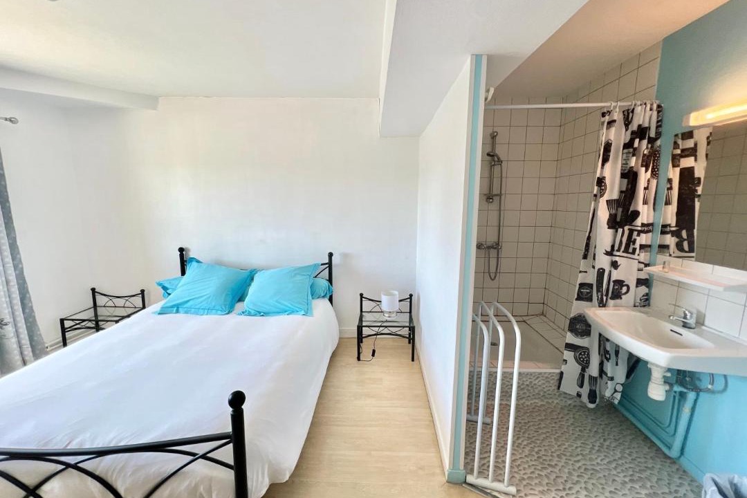 Photo of Bedroom in Saint-Androny
