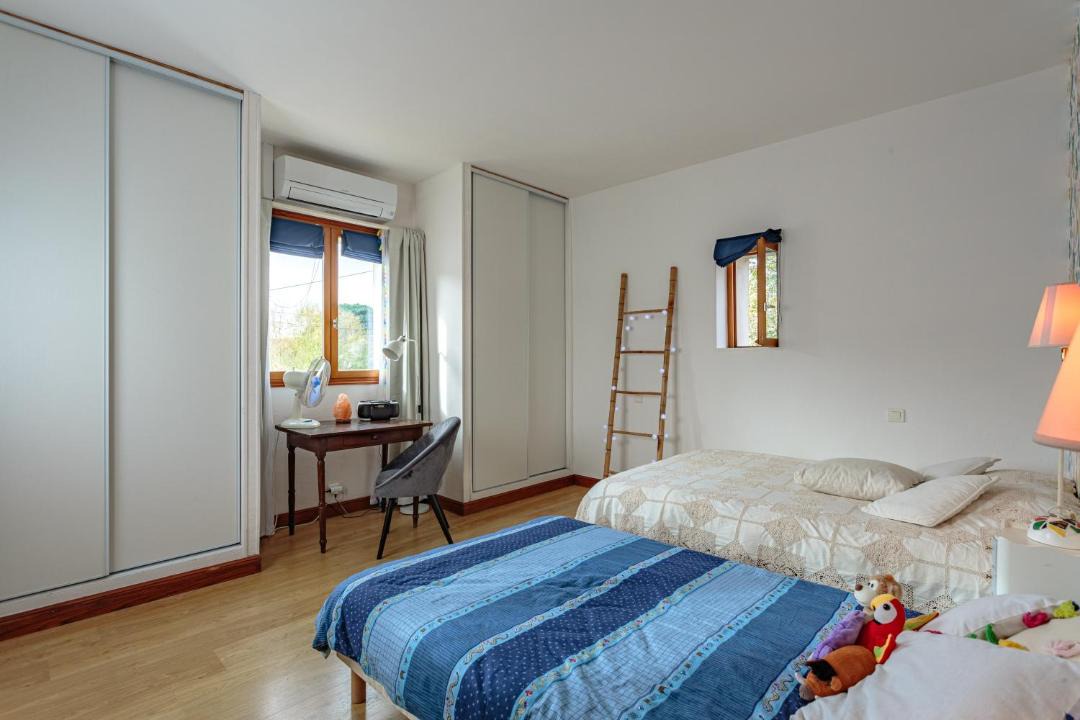 Photo of Bedroom in Sames