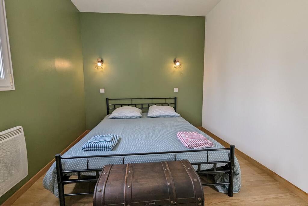 Photo of Bedroom in Montendre