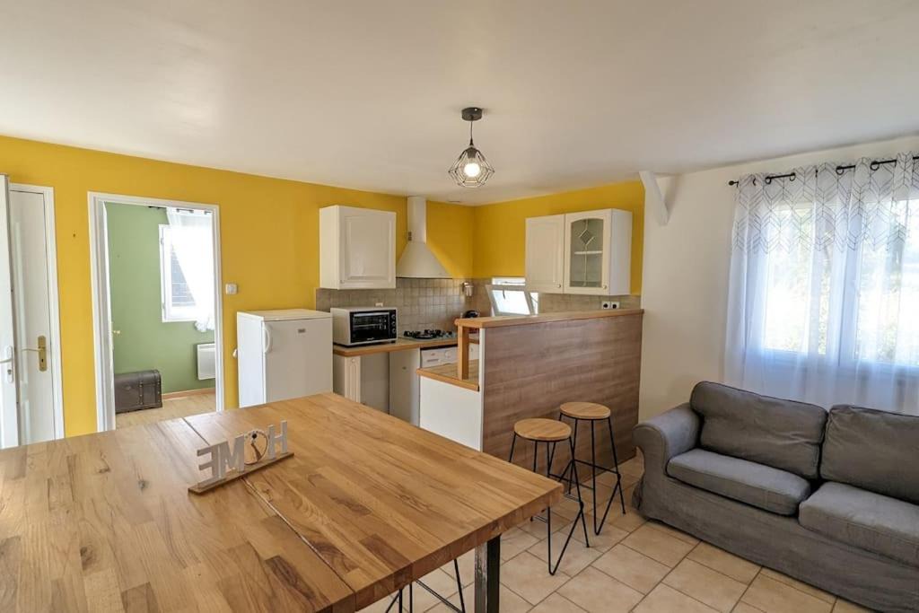Photo of Livingroom in Montendre