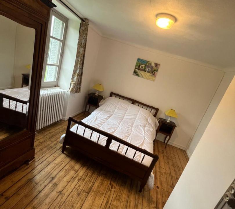 Photo of Bedroom in Saint-Martin-Chateau