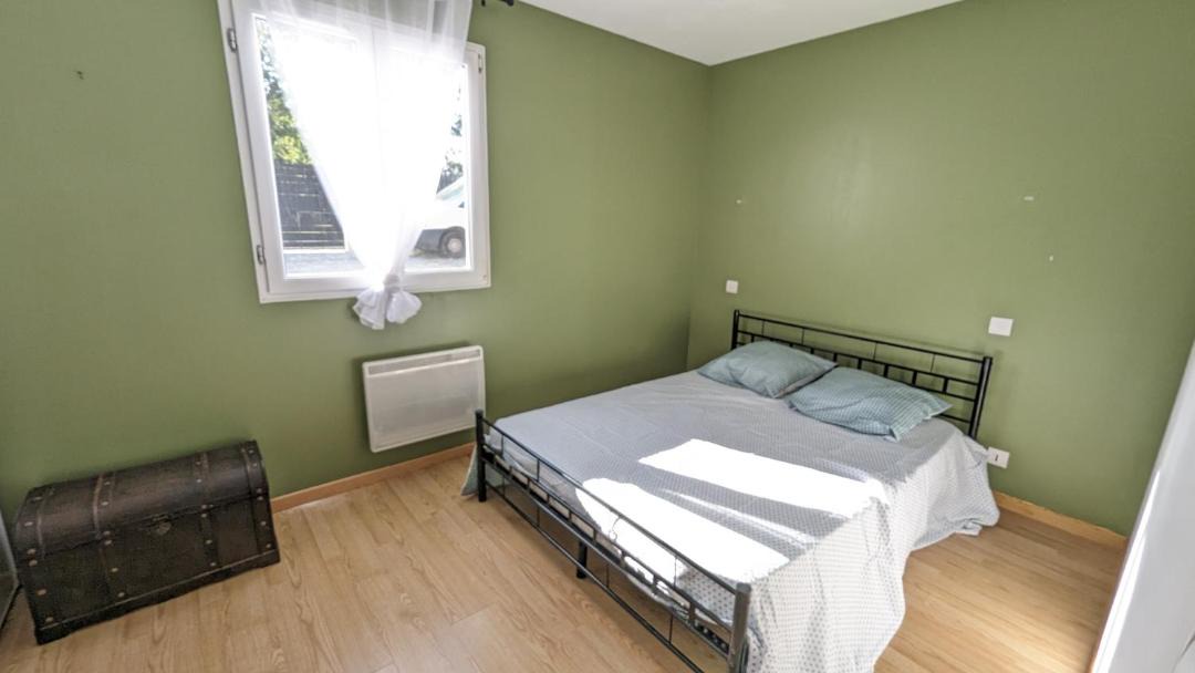 Photo of Bedroom in Montendre