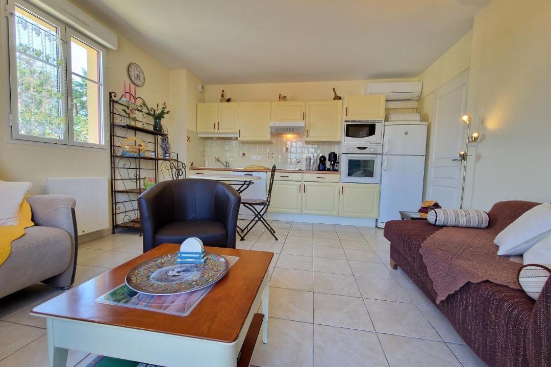 Photo of Livingroom in Port District