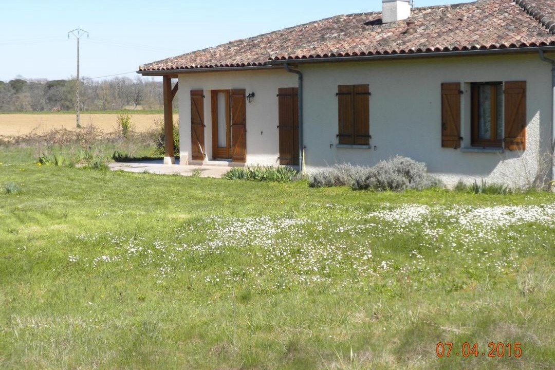 Photo of Buildings in Nerac