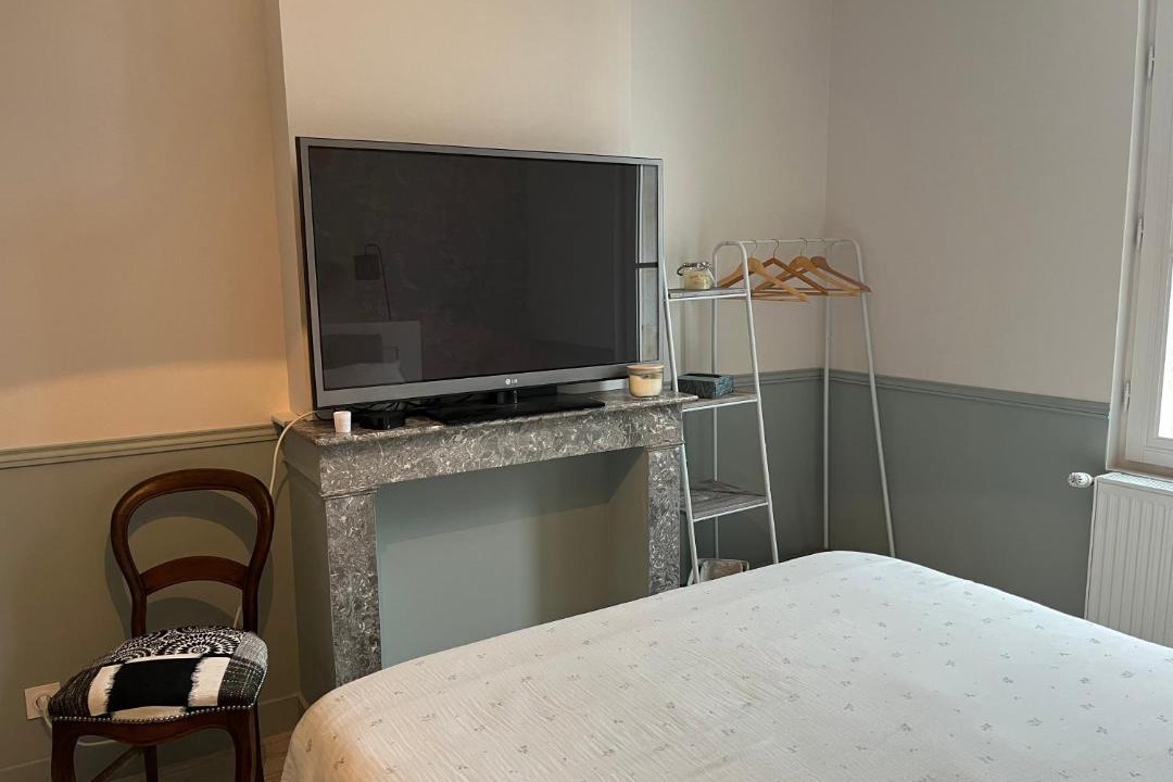 Photo of Bedroom in Saint-Michel-de-Fronsac