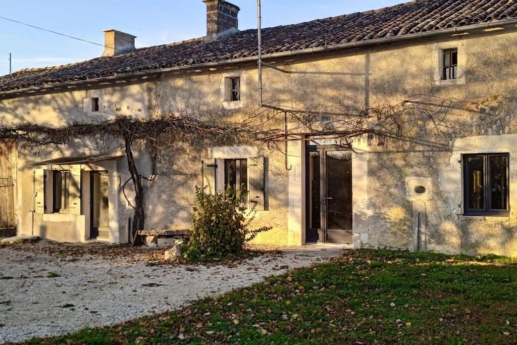 Photo of Buildings in Chaunay