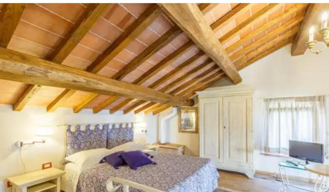 Photo of Bedroom in Monsummano Terme