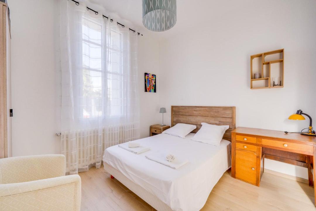 Photo of Bedroom in Cenon