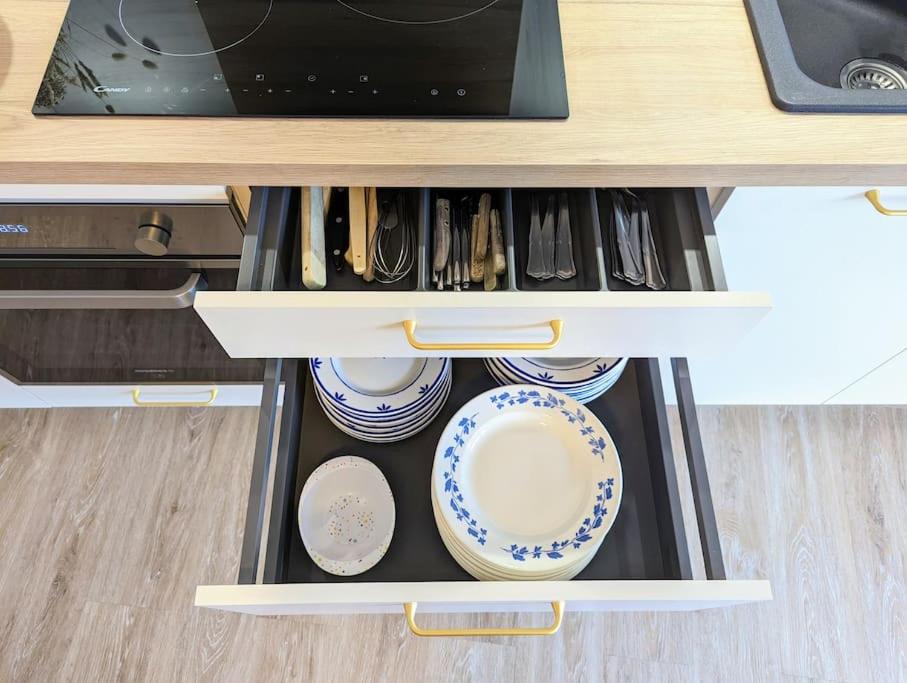 Photo of Kitchen in Lesperon