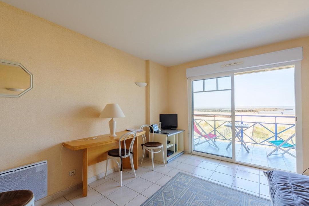Photo of Livingroom in Port District