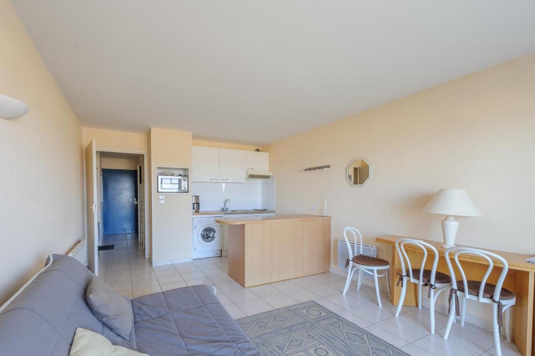 Photo of Livingroom in Port District