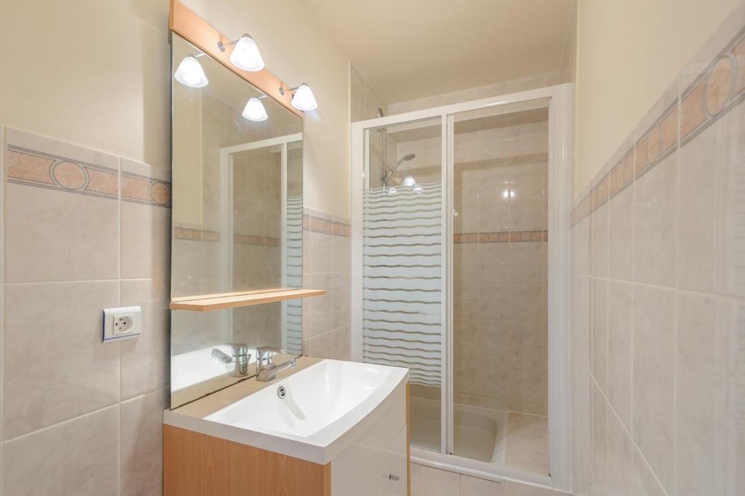 Photo of Bathroom in Port District
