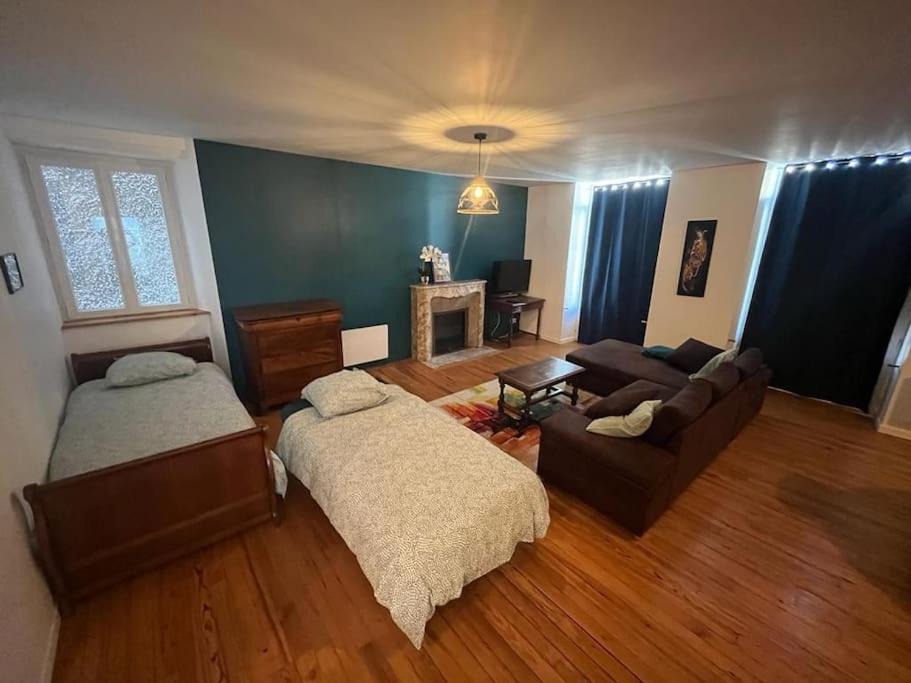 Photo of Livingroom in Mauleon-Licharre