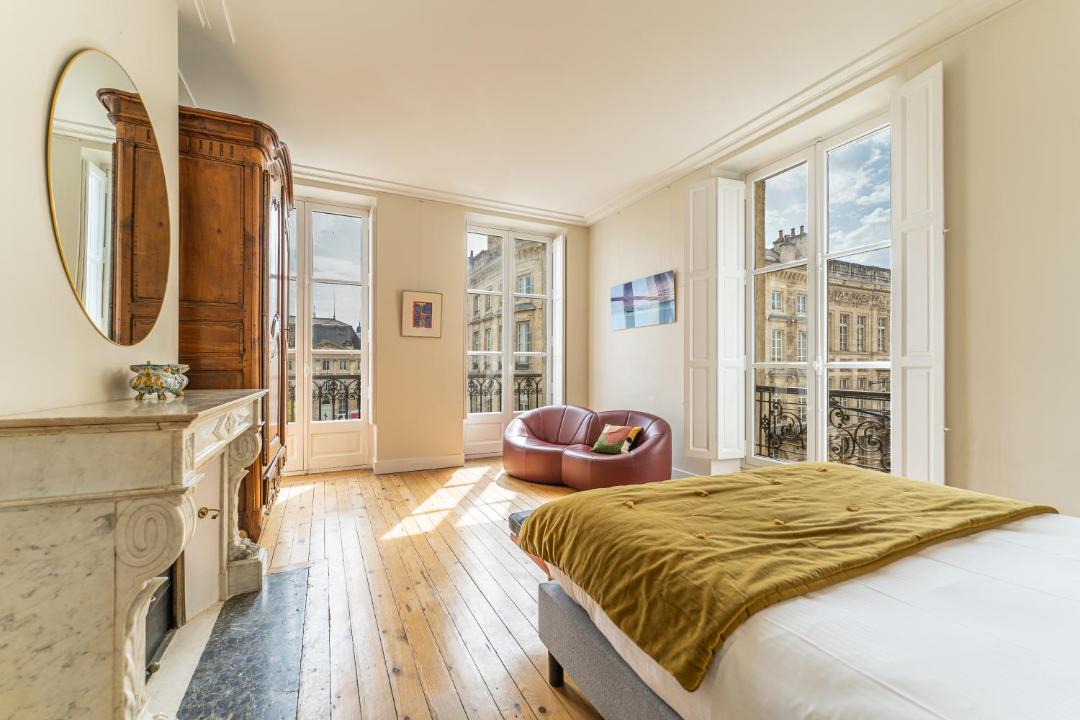 Photo of Others in Hotel de Ville - Quinconces