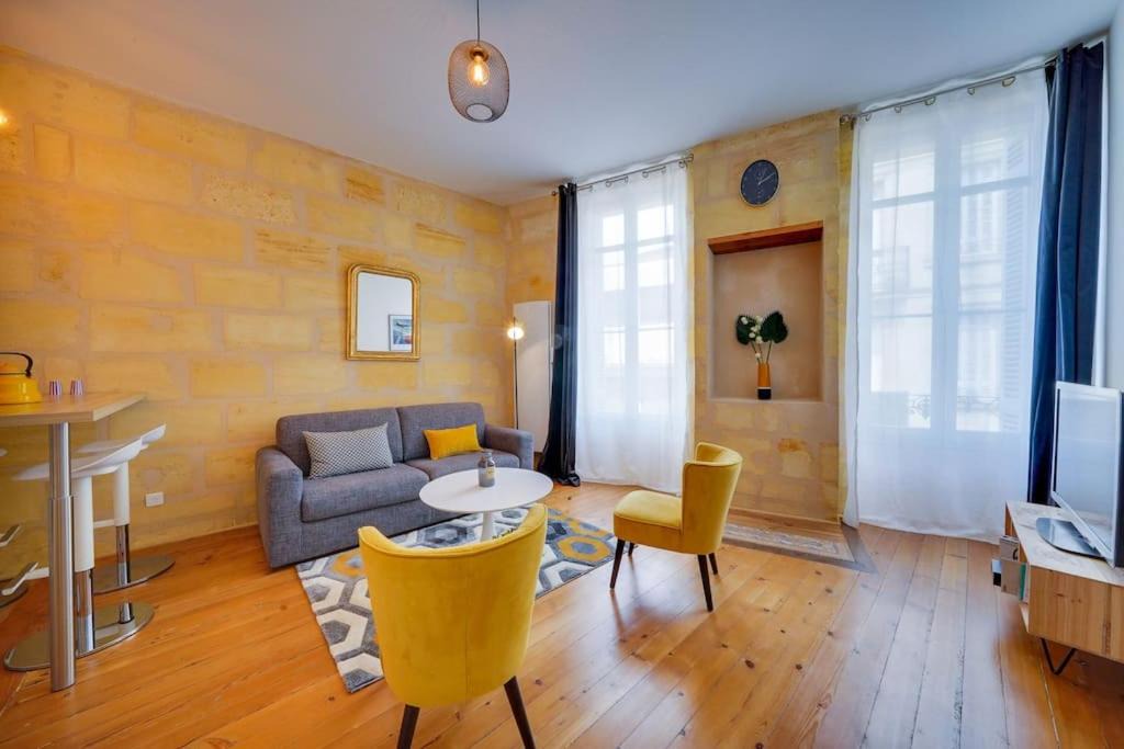 Photo of Livingroom in Saint Seurin - Fondaudege
