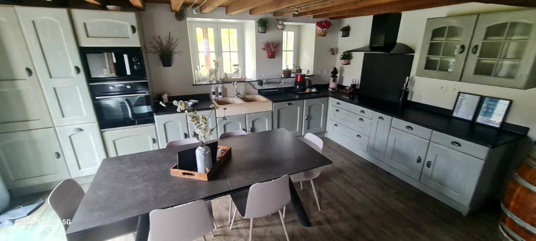 Photo of Kitchen in Issor