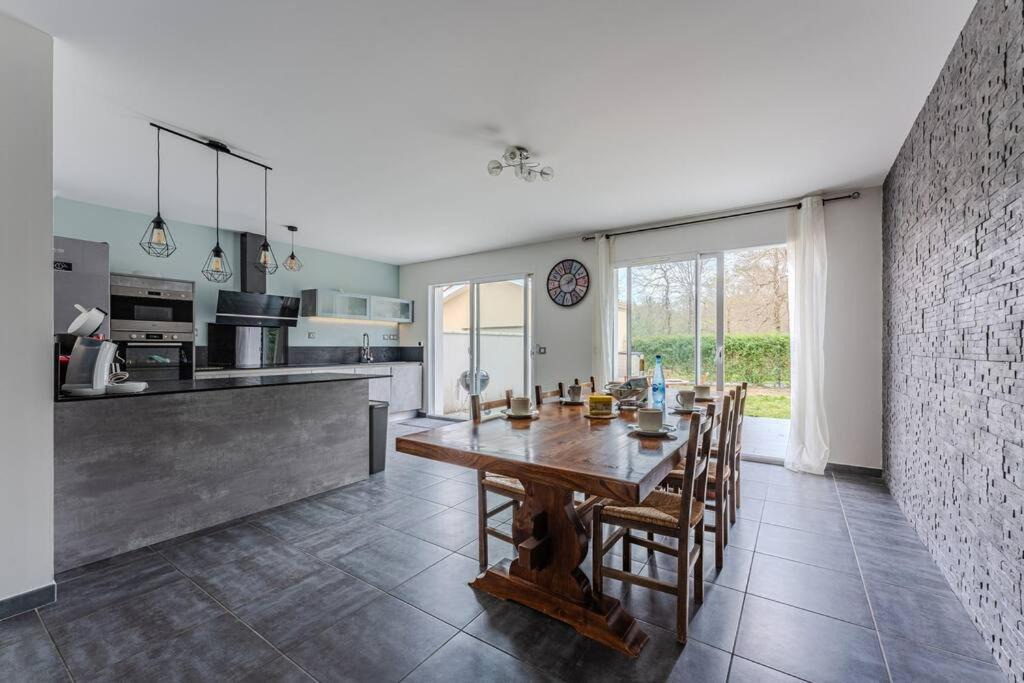 Photo of Kitchen in Saint-Paul-en-Born