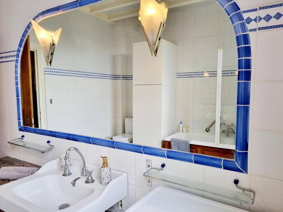 Photo of Bathroom in Saint-Laurent-de-Belzagot