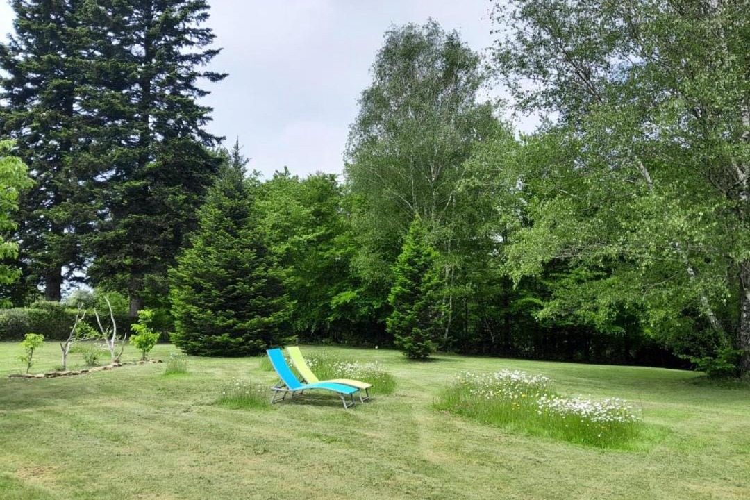 Photo of Others in Condat-sur-Ganaveix