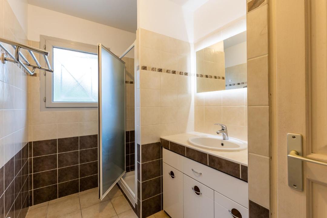 Photo of Bathroom in Taussat