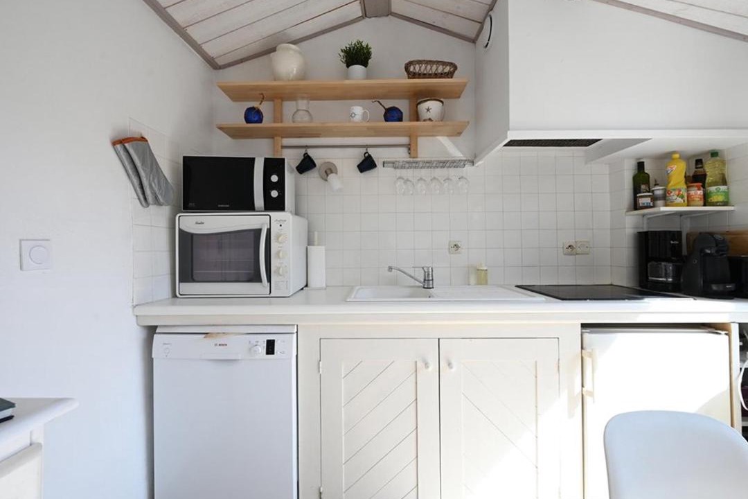 Photo of Kitchen in Les Portes-en-Re