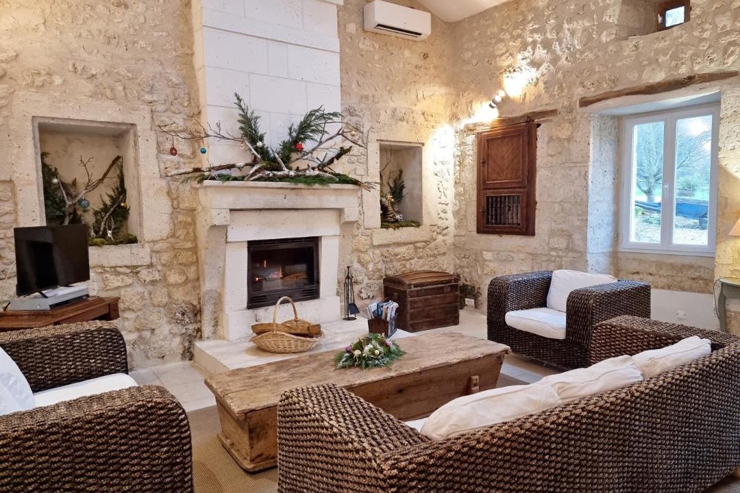 Photo of Livingroom in Roullet-Saint-Estephe