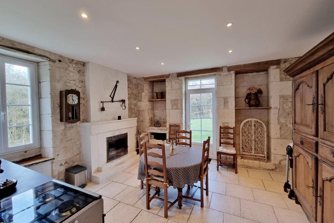 Photo of Livingroom in Roullet-Saint-Estephe