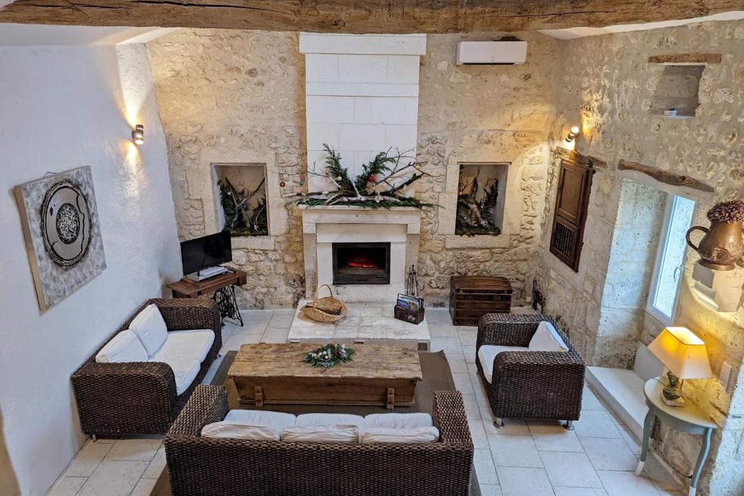 Photo of Livingroom in Roullet-Saint-Estephe