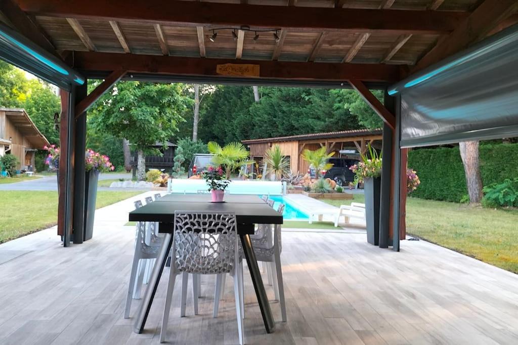 Photo of Patio Balcony in Salles