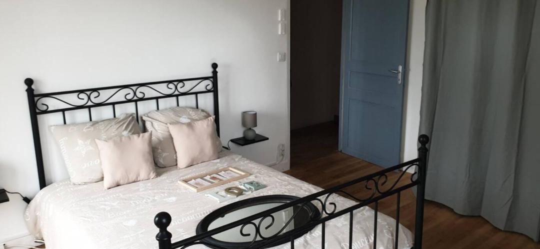 Photo of Bedroom in Bressuire