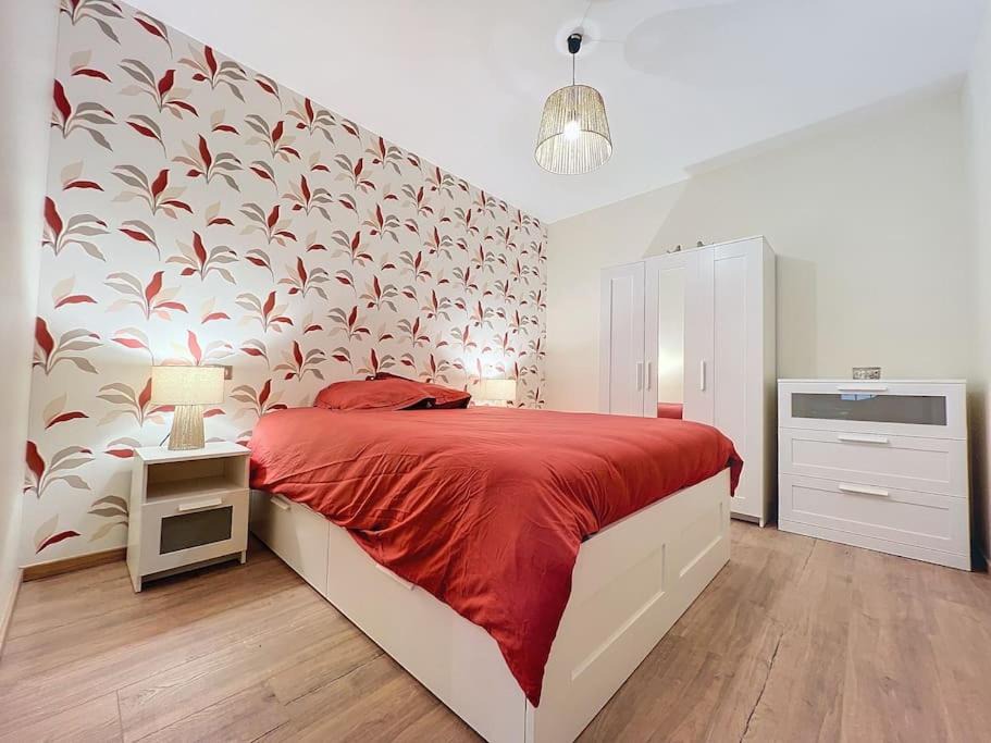 Photo of Bedroom in Cenac