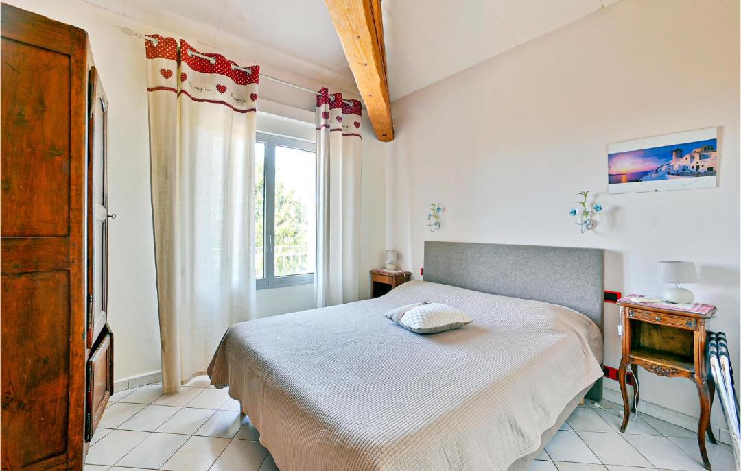 Photo of Bedroom in Chateaurenard