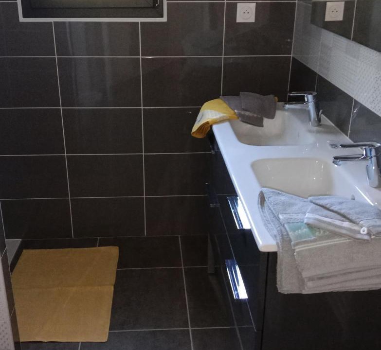 Photo of Bathroom in Corgnac-sur-l'Isle