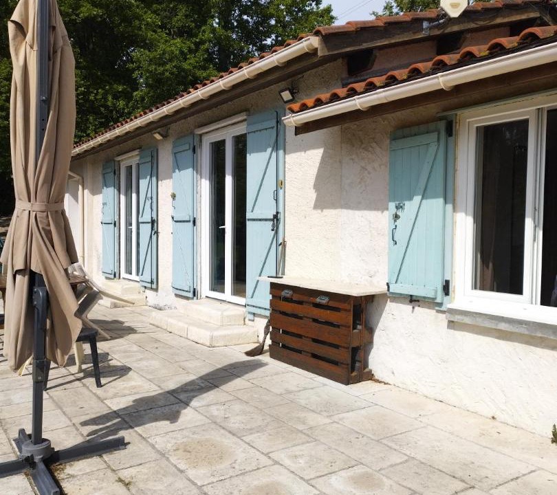 Photo of Buildings in Le Cler
