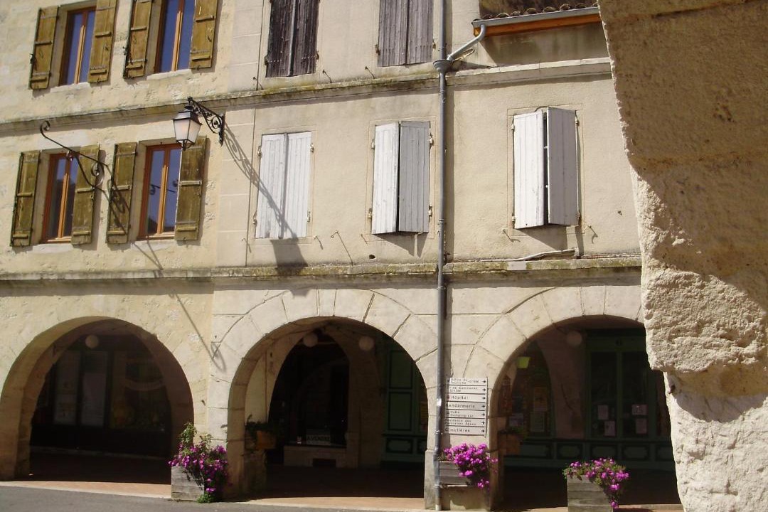 Photo of Buildings in Gontaud