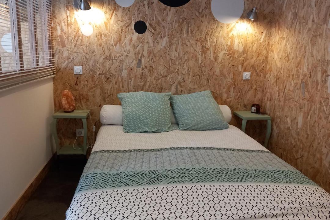 Photo of Bedroom in Saint-Medard-en-Jalles