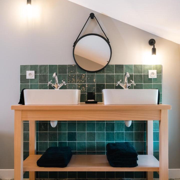 Photo of Others in Hostens