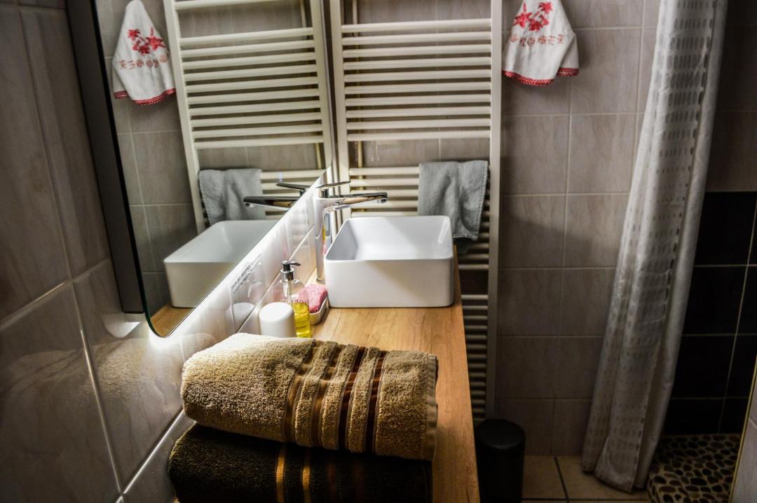 Photo of Bathroom in La Souterraine