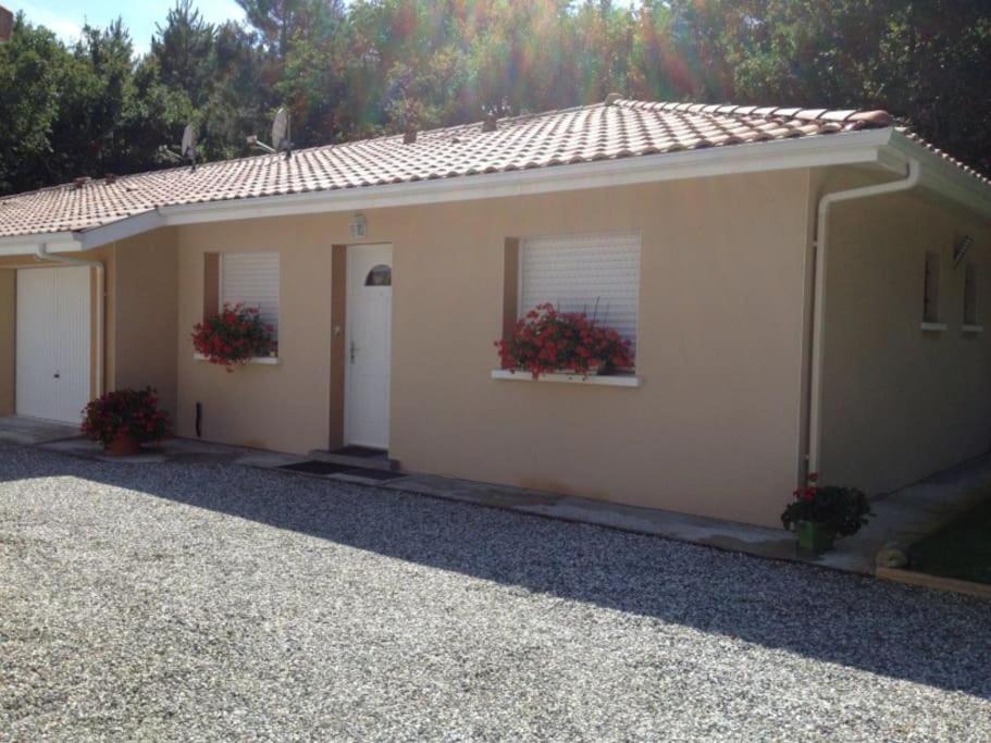 Photo of Buildings in Aureilhan