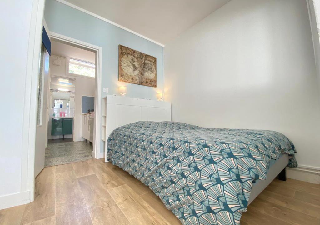 Photo of Bedroom in Saint-Palais-sur-Mer