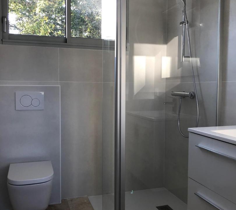 Photo of Bathroom in La Rochelle City Centre