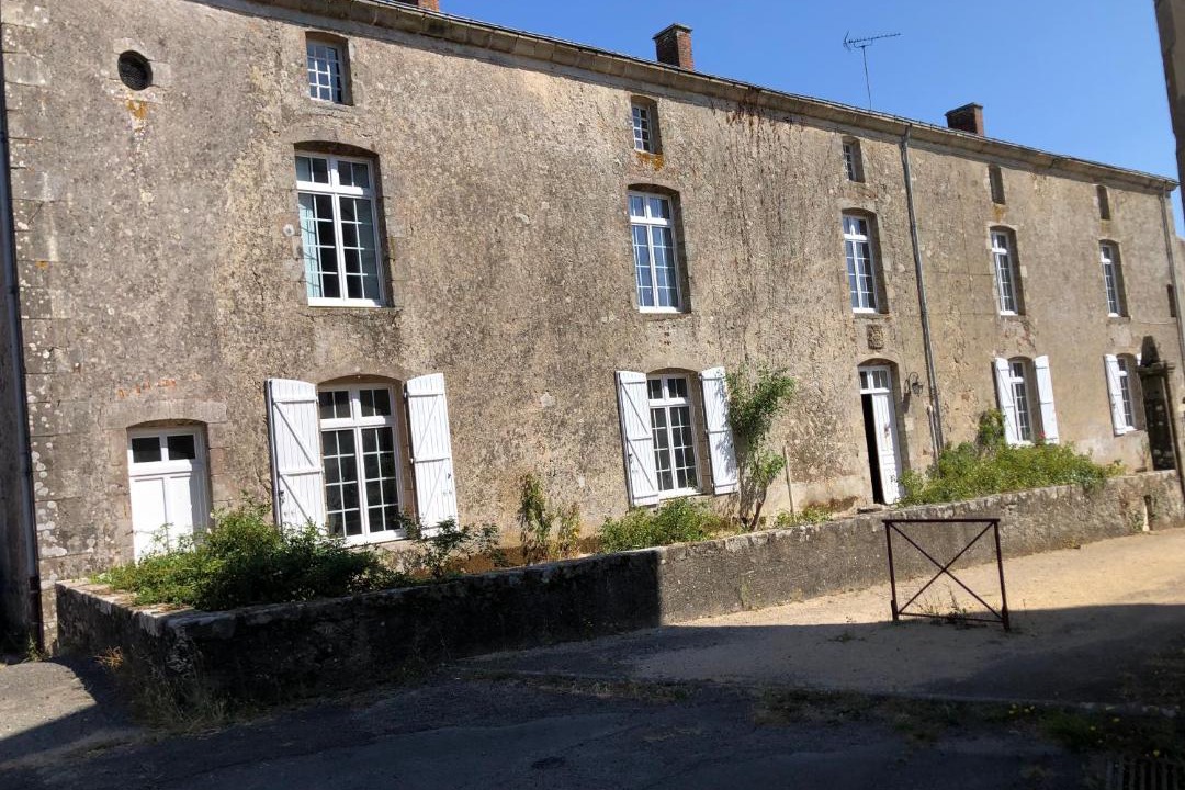 Photo of Buildings in Mauleon