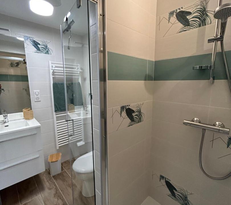 Photo of Bathroom in Savignac-de-Duras