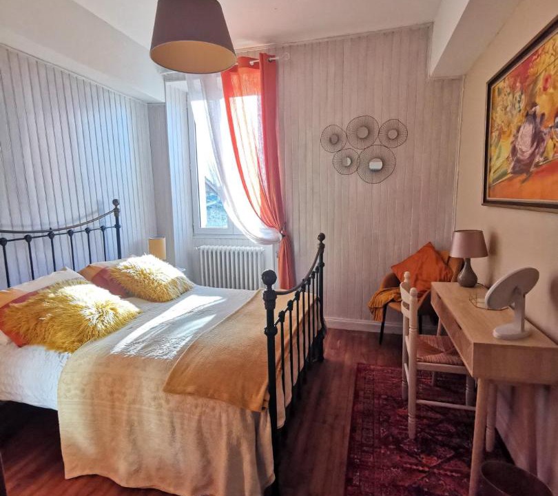 Photo of Bedroom in Confolens