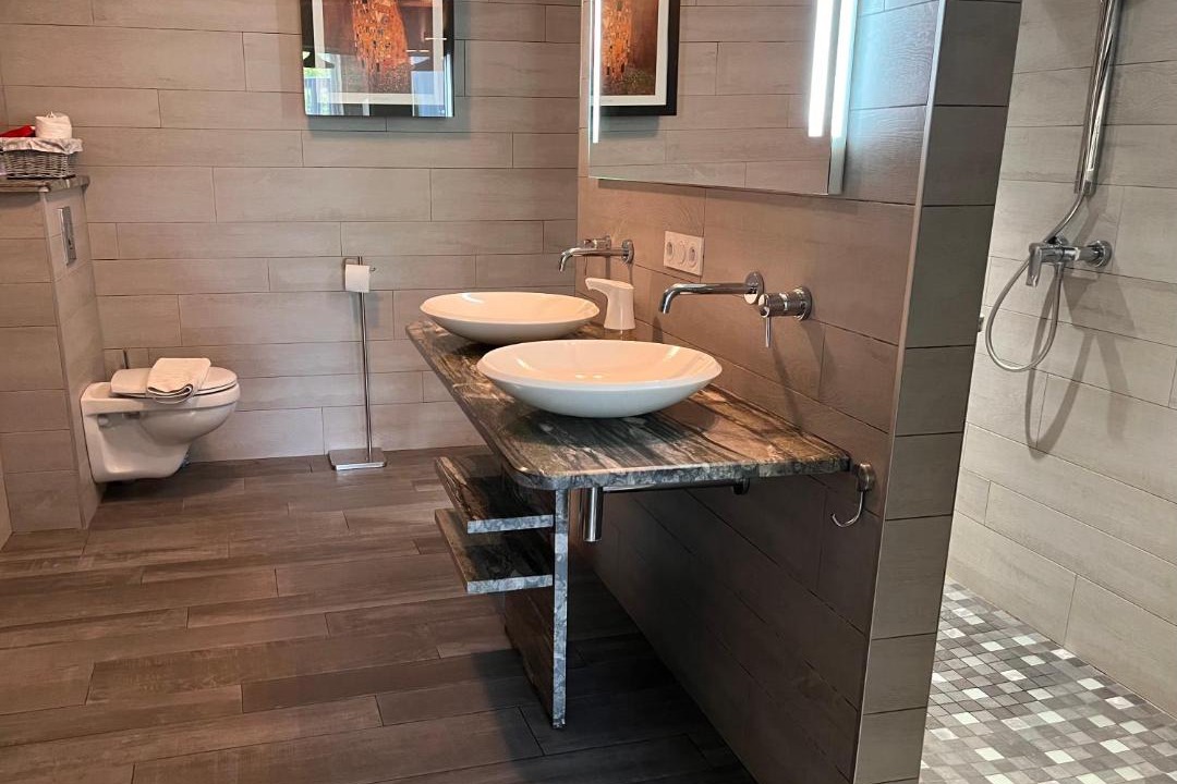 Photo of Bathroom in Lamothe-Landerron