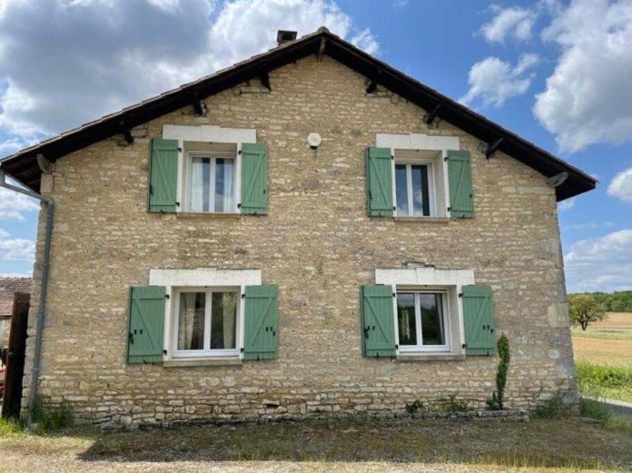 Photo of Buildings in Puyreaux