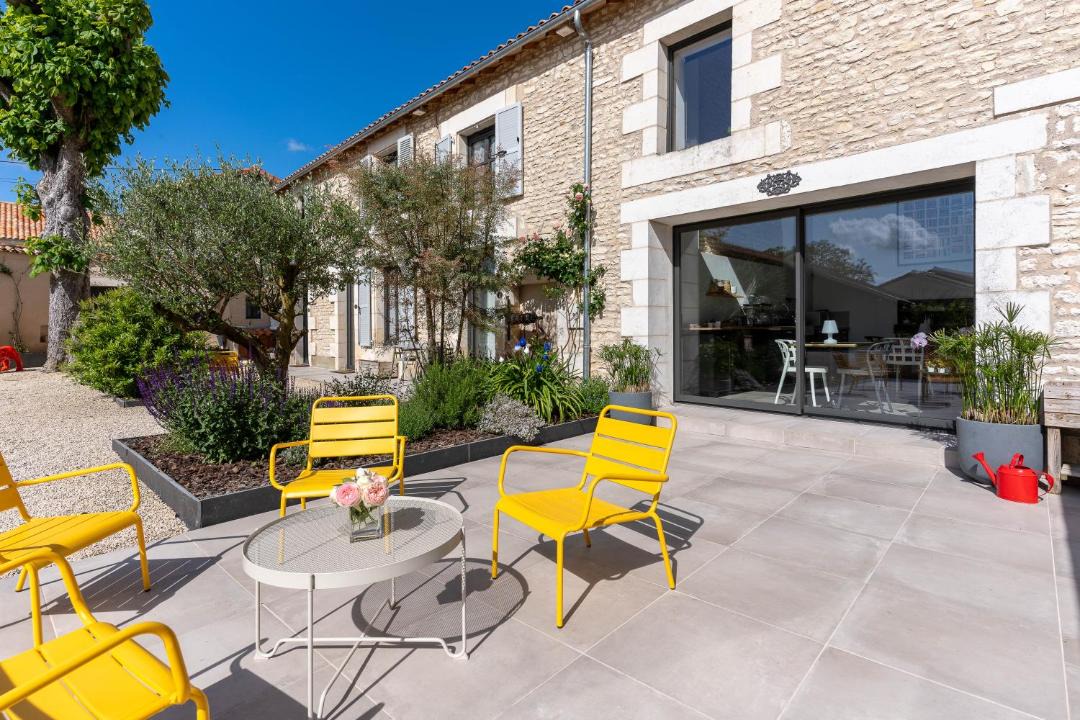 Photo of Patio Balcony in Neuville-de-Poitou