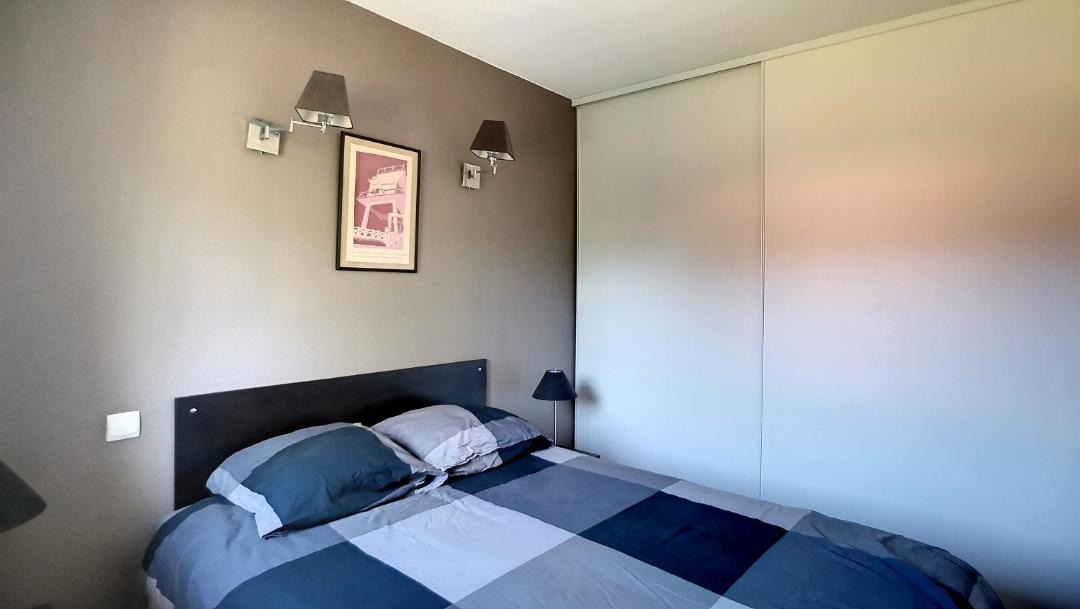 Photo of Bedroom in Messanges