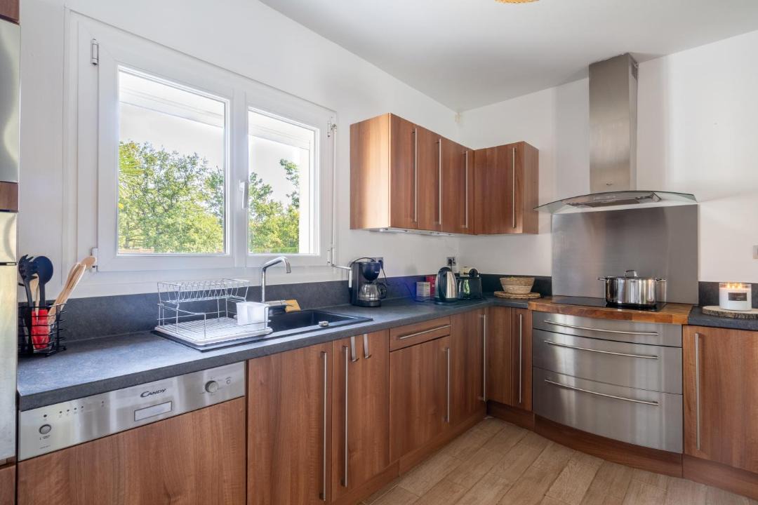 Photo of Kitchen in Saint-Jean-d'Illac